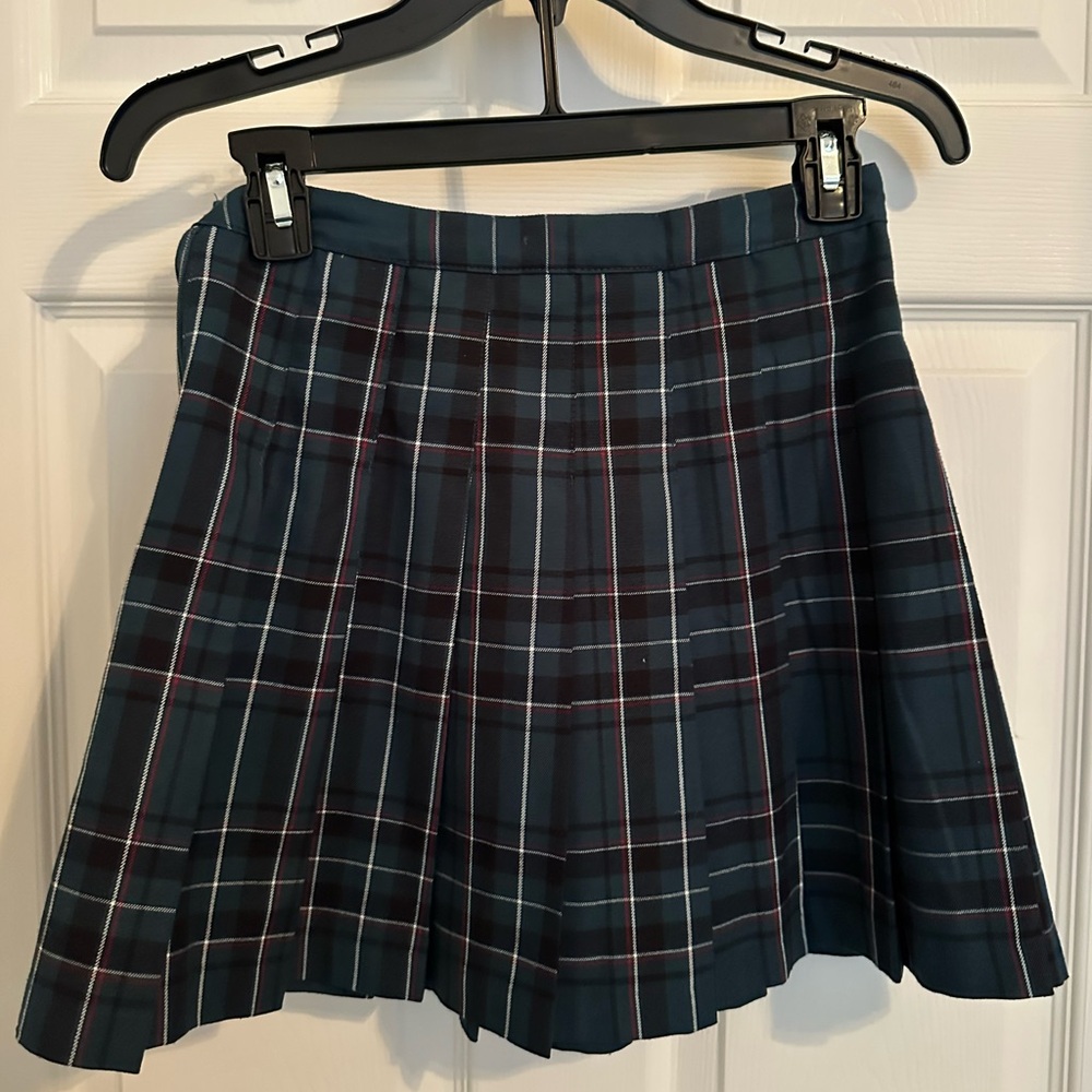 H&M girls size 14 green plaid skirt